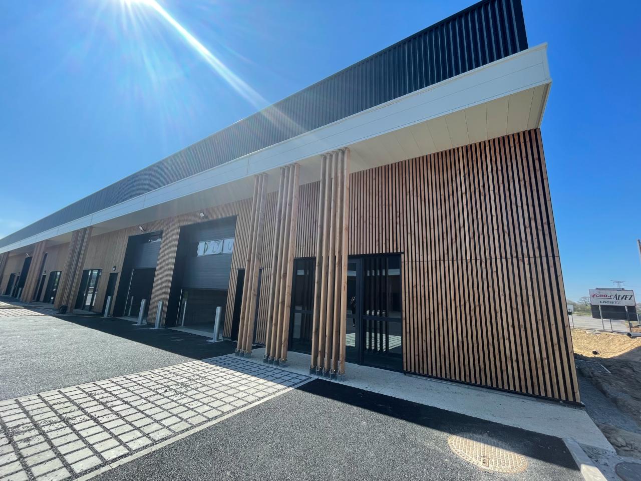 Local d'activité Châteaubourg 299m² Location local d'activité Châteaubourg Ille-et-Vilaine OLACT2428068 0